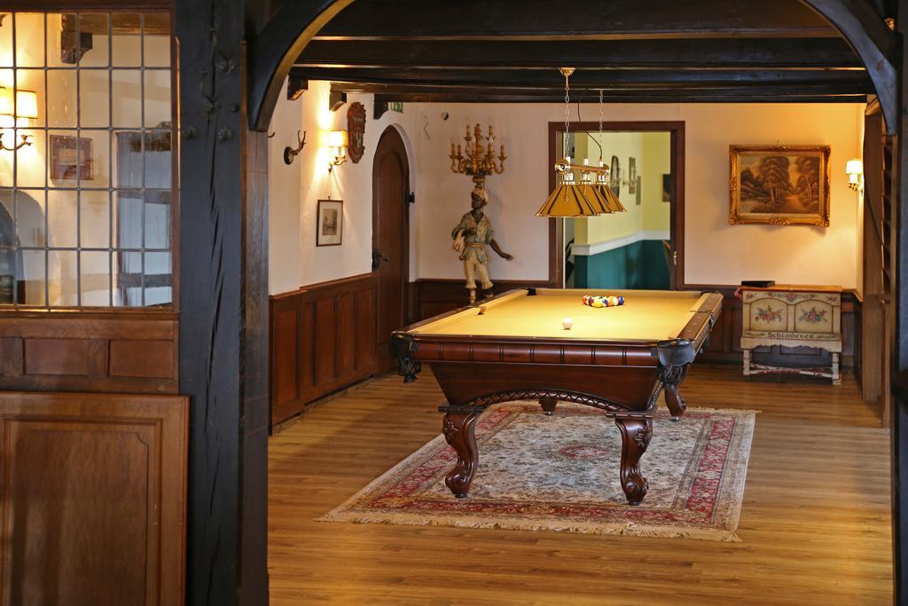 Hotel In Der Strassen Solingen Bagian luar foto